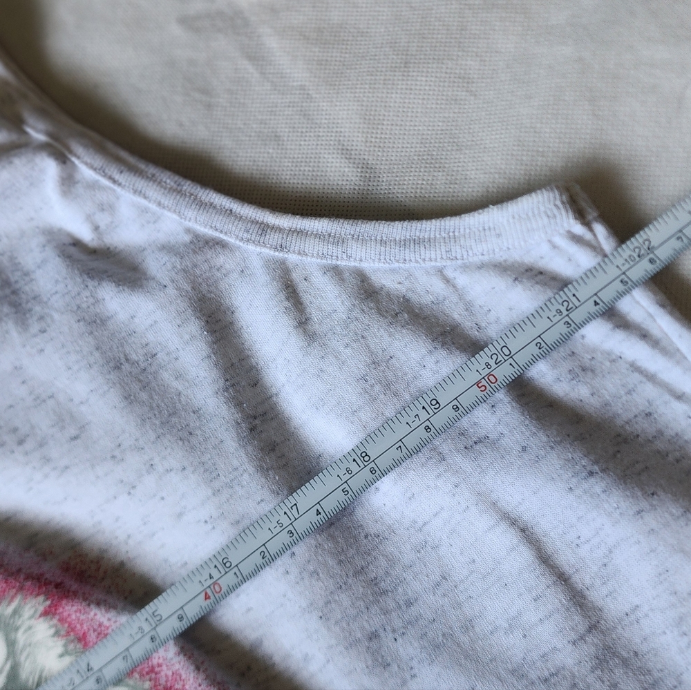 Miracle Ventrues VINTAGE Wolf Graffic Tank Top Size XL - Picture 5 of 6